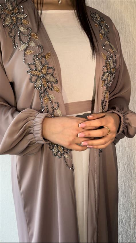 lv abaya|Luxury Abayaa : Votre Boutique En Ligne De Abayas .